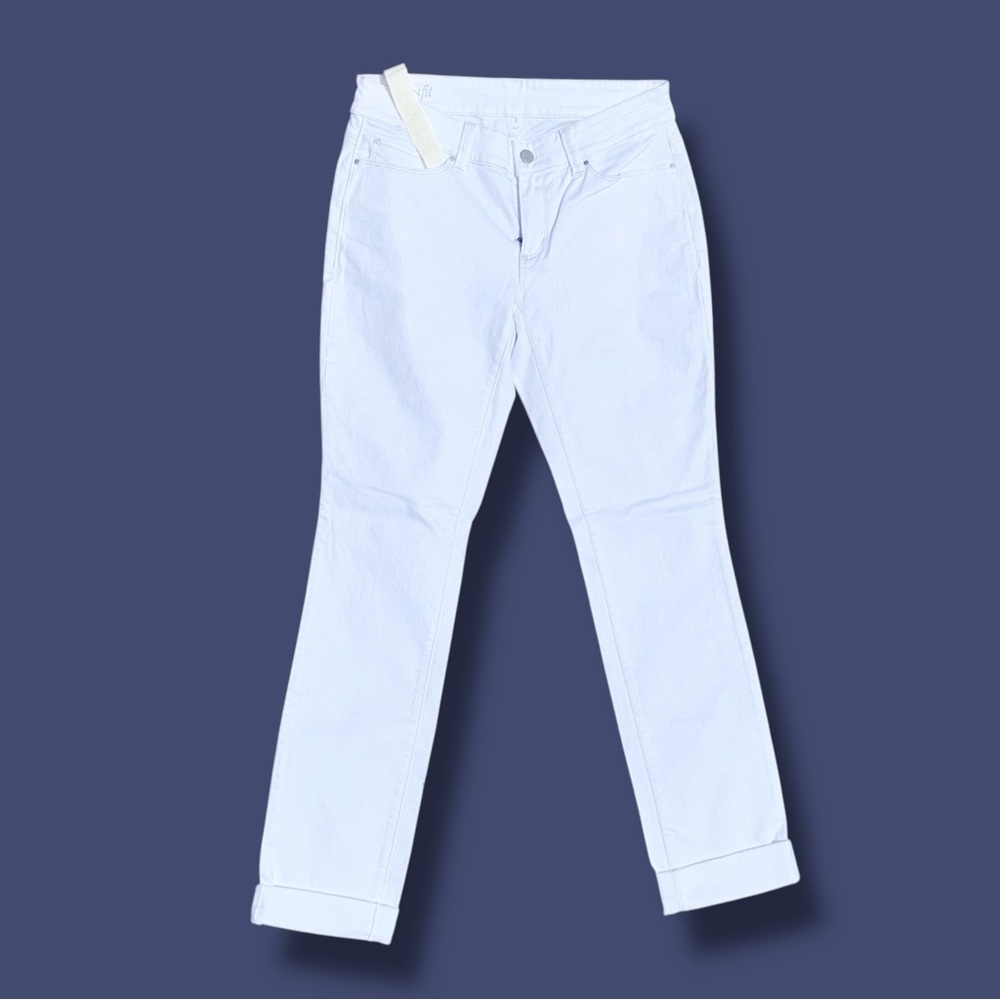 Ann Taylor Modern Slim Straight Leg White Jeans Size 6